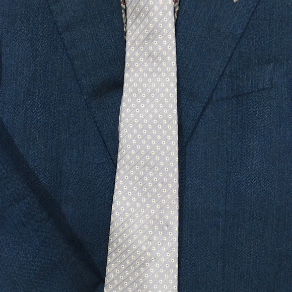 GIVENCHY- Lavender Necktie. - Picture 2 of 3